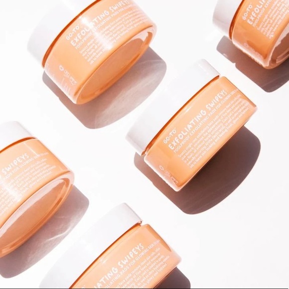 NIB $46 Go-To Face Exfoliating Swipeys 50 pads - Picture 4 of 16